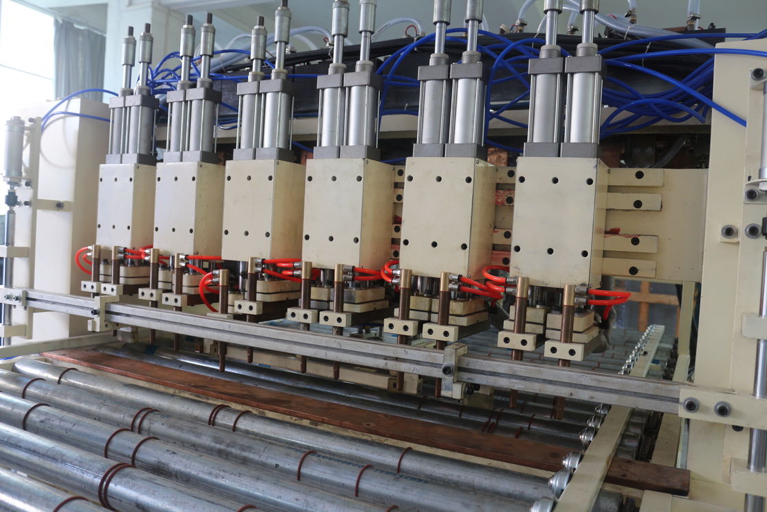 Saldatrici automatiche a battistrada a più punti per rigidatori di scaffali in acciaio